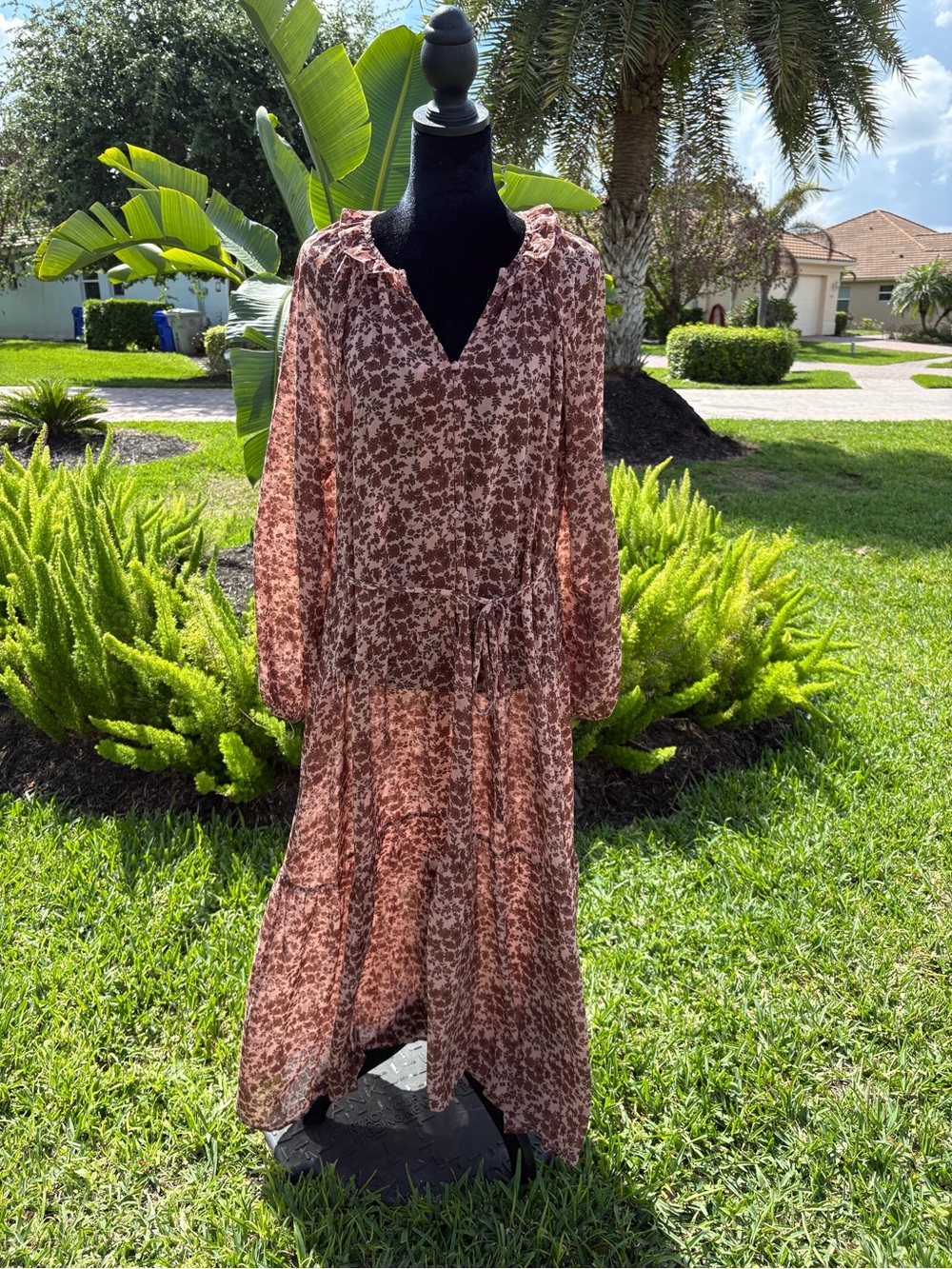 Astr Rose-Brown Floral Maxi Dress